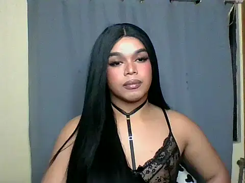 Snapshot of TarahFox chatting on October 27, 3:49 pm TarahFox online show from October 27, 3:49 pm