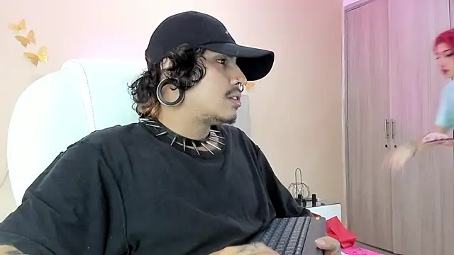 Snapshot of Kaoz_23_ chatting on October 20, 2:45 am Kaoz 23 online show from October 20, 2:45 am