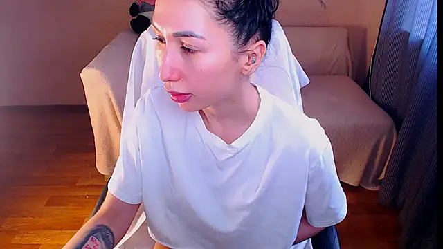 Snapshot of Fairy_elya_hot chatting on March 21, 12:32 pm Fairy elya hot online show from March 21, 12:32 pm