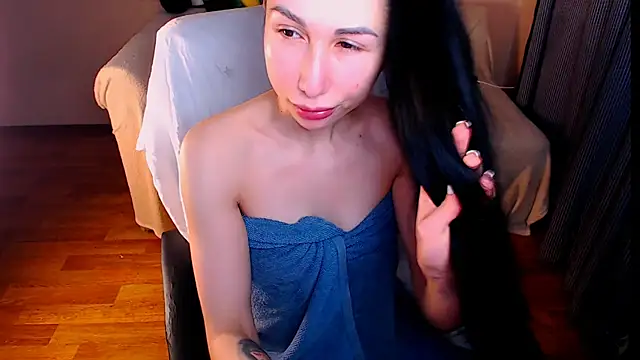 Snapshot of Fairy_elya_hot chatting on May 22, 11:10 pm Fairy elya hot online show from May 22, 11:10 pm