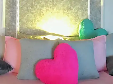 Snapshot of _victoriaa__lois chatting on October 17, 8:33 pm victoriaa lois online show from October 17, 8:33 pm