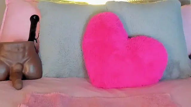 Snapshot of _victoriaa__lois chatting on November 11, 8:09 pm victoriaa lois online show from November 11, 8:09 pm