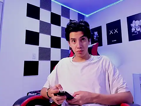 Snapshot of jeycobb chatting on November 6, 11:44 am jeycobb online show from November 6, 11:44 am