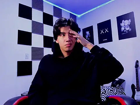 Snapshot of jeycobb chatting on November 16, 12:33 pm jeycobb online show from November 16, 12:33 pm