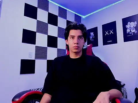 Snapshot of jeycobb chatting on November 20, 10:59 am jeycobb online show from November 20, 10:59 am