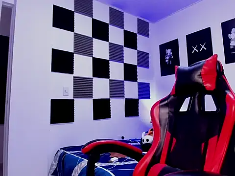 Snapshot of jeycobb chatting on November 27, 11:56 am jeycobb online show from November 27, 11:56 am