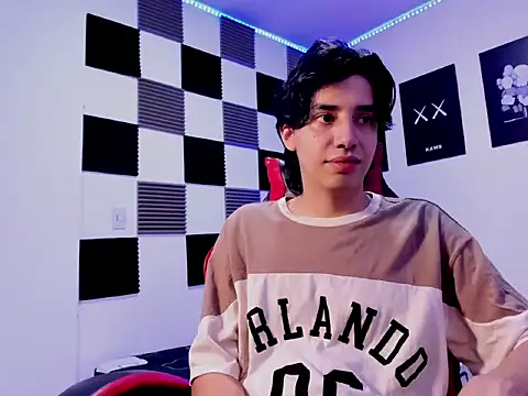 jeycobb online show from December 13, 8:47 pm