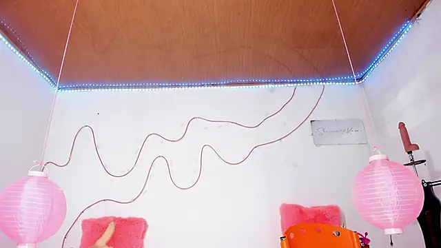 Snapshot of shannon_kinne_ chatting on November 12, 12:49 pm shannon kinne online show from November 12, 12:49 pm