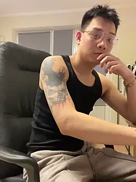 latava online show from November 26, 4:30 pm