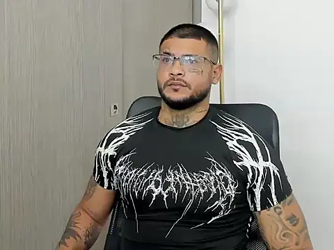 Snapshot of MICHELL_ARTHUS_ chatting on March 16, 6:56 pm MICHELL ARTHUS online show from March 16, 6:56 pm