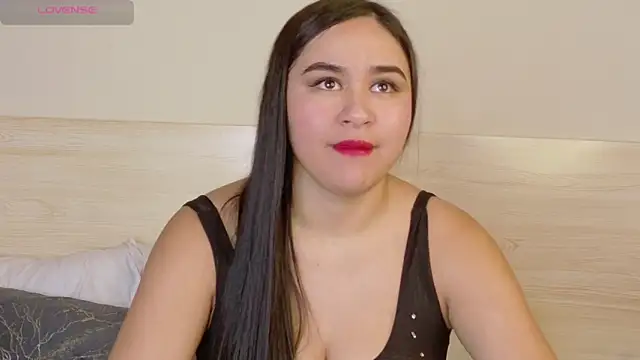 Mia belmontt online show from October 11, 8:07 pm