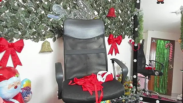 Samanta Ortiz online show from December 17, 7:20 pm