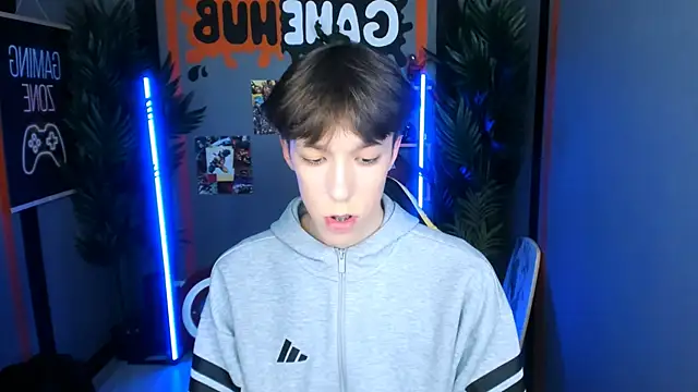 Snapshot of MarkBranston chatting on November 8, 3:12 pm MarkBranston online show from November 8, 3:12 pm