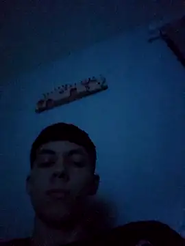 Gabrielr214090 online show from April 22, 6:49 am