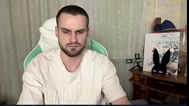 Iveraan online show from November 1, 9:06 pm