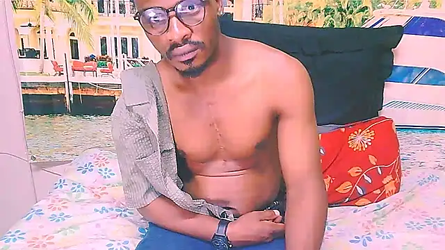 EbonyTiger69 online show from April 17, 6:22 pm