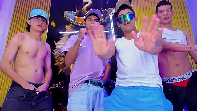 Play boys Hot2 online show from November 15, 4:10 am