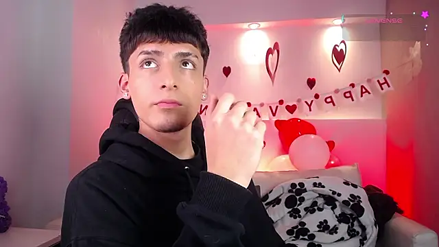 MateoMitchell online show from February 16, 4:52 am