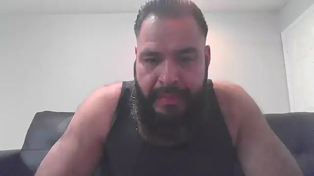 BigJohnBear39 online show from October 6, 4:54 am