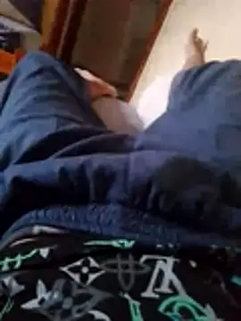 Iuhggikk online show from November 6, 12:39 pm