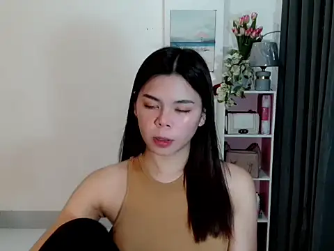 Snapshot of buttycamillex chatting on February 15, 6:59 pm buttycamillex online show from February 15, 6:59 pm