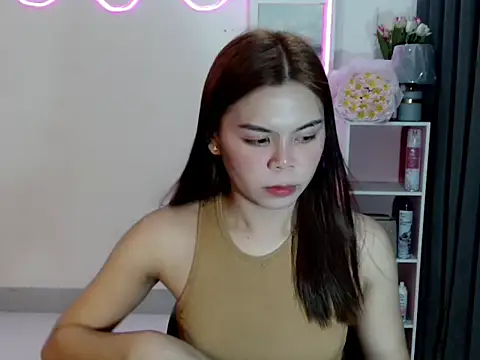 Snapshot of buttycamillex chatting on February 27, 5:13 pm buttycamillex online show from February 27, 5:13 pm