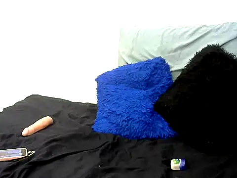 DarkLaddy online show from October 21, 5:13 pm