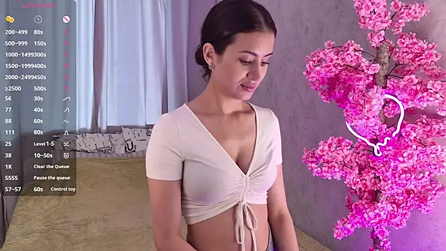 Snapshot of Playful_Lia chatting on June 11, 2:26 pm Playful Lia online show from June 11, 2:26 pm