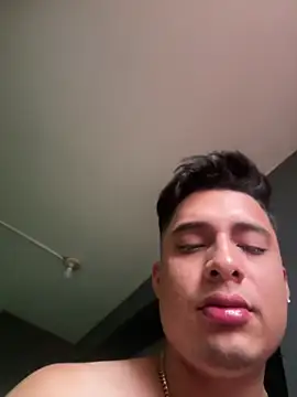 Darelzexxxxxx online show from February 18, 11:11 pm