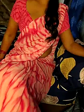 Snapshot of Indian_Leenarani chatting on October 10, 6:12 am Indian Leenarani online show from October 10, 6:12 am