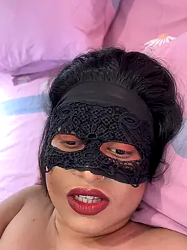 elza laana online show from November 2, 6:38 am