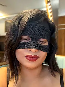 elza laana online show from November 3, 4:47 am