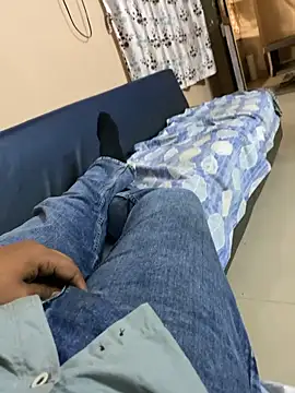 kartik 12098 online show from January 17, 10:53 am