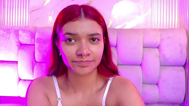 KiraRuby online show from November 28, 4:31 pm