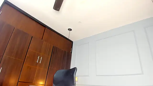 Rose monroee online show from October 27, 7:51 pm