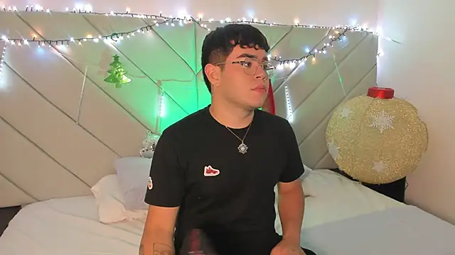 thiago occonor online show from November 13, 1:59 am