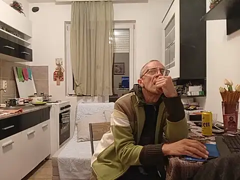 Jungen73 online show from October 3, 9:34 pm