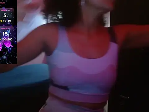Snapshot of Seductress_Malia chatting on July 6, 4:31 pm Seductress Malia online show from July 6, 4:31 pm