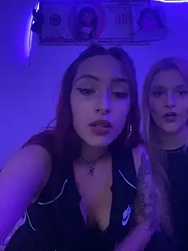 Snapshot of amatista7768 chatting on October 29, 12:02 am amatista7768 online show from October 29, 12:02 am