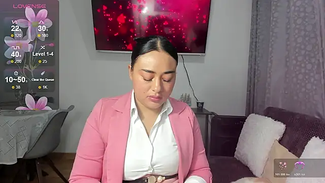 Snapshot of reylidream chatting on January 10, 11:31 pm reylidream online show from January 10, 11:31 pm