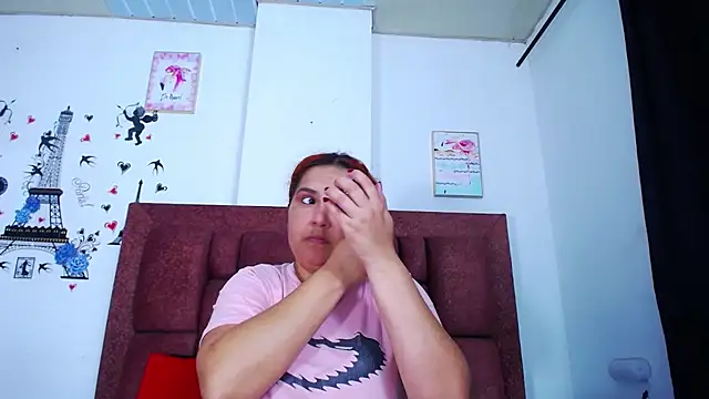 Snapshot of vauroraper chatting on November 20, 7:02 pm vauroraper online show from November 20, 7:02 pm