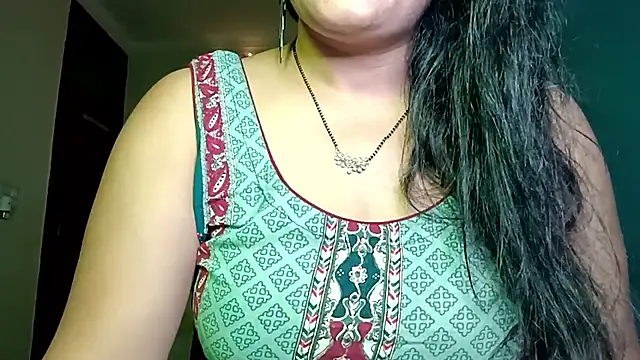 horny milf couple online show from April 12, 8:41 am