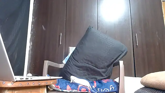 imsammytop online show from December 3, 10:57 am