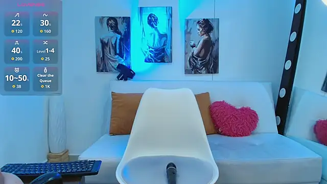 marilyn golden  online show from December 3, 8:07 pm