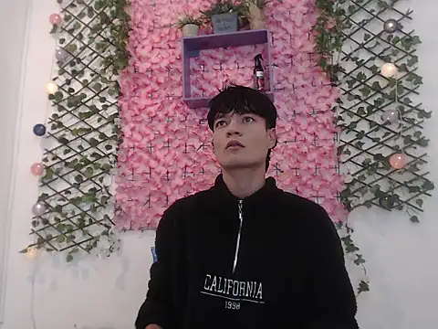 alex russo   online show from October 16, 3:51 am