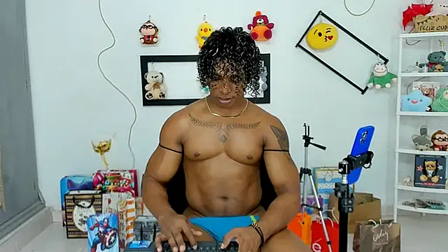 Snapshot of Gregorii_adams chatting on November 12, 2:17 pm Gregorii adams online show from November 12, 2:17 pm