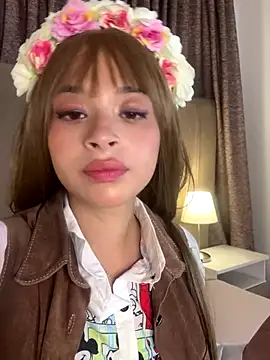 alahia hank online show from December 2, 6:03 pm