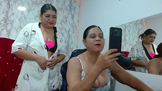 DannaLanegra2 online show from November 29, 6:11 pm