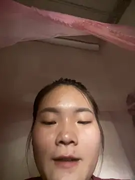 Beautiful-light22 online show from October 16, 8:15 am