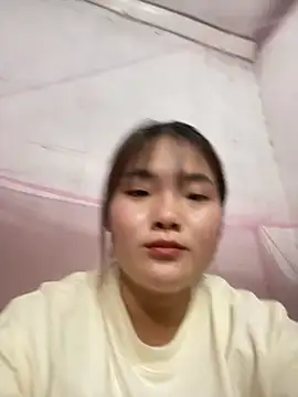 Beautiful-light22 online show from November 14, 4:33 am